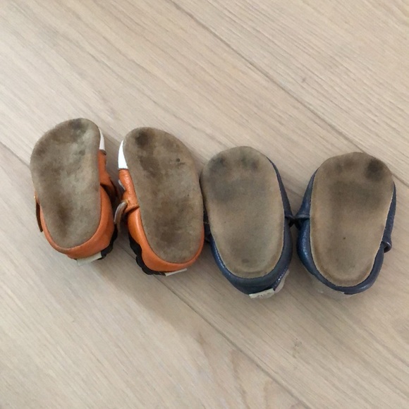 Baby soft sole shoes/slippers, 2 pairs, 6-12 month - Picture 7 of 8